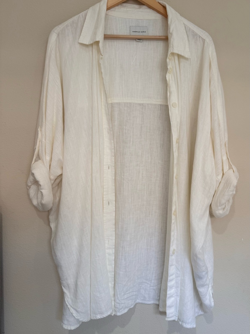 American Eagle Oversized Cream Button Down Linen Shirt 
Size Medium